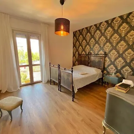 Fevira Suite Airport Free Parking Florence Exterior photo