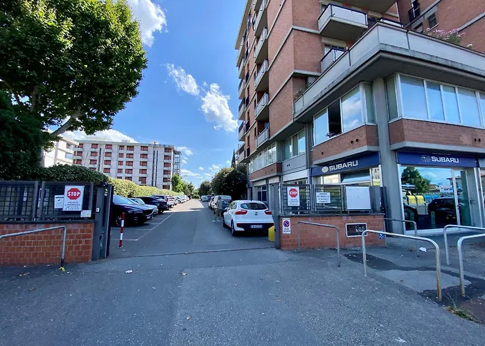 Fevira Suite Airport Free Parking